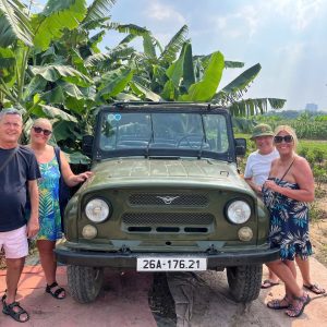 4 hours - Inside Hanoi City by Jeep (Small group 2 - 5 pax)